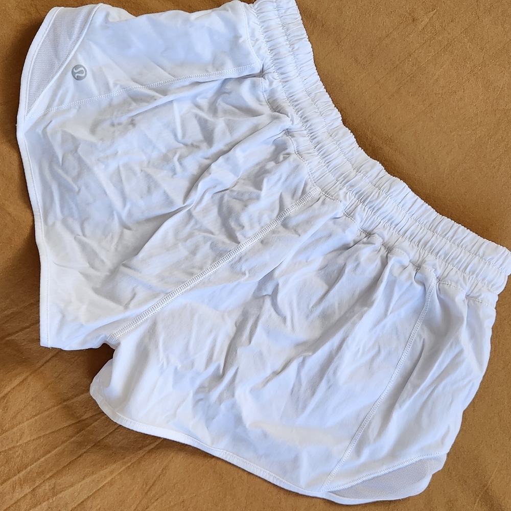 Hotty Hot High-Rise Lined Short 2.5"
